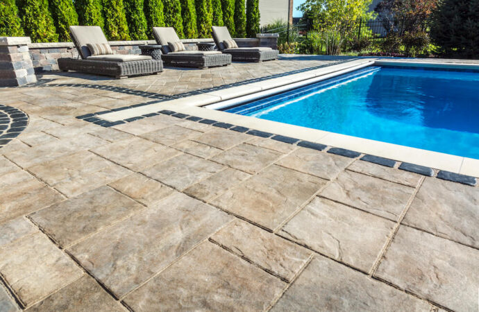 Services-SoFlo Pool Decks and Pavers of Wellington