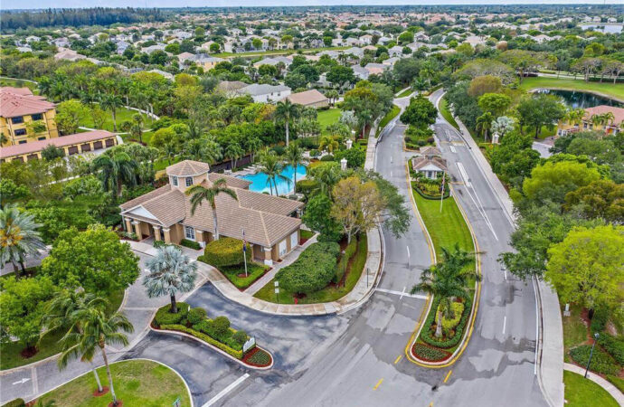 Victoria Groves HOA, SoFlo Pool Decks and Pavers of Wellington